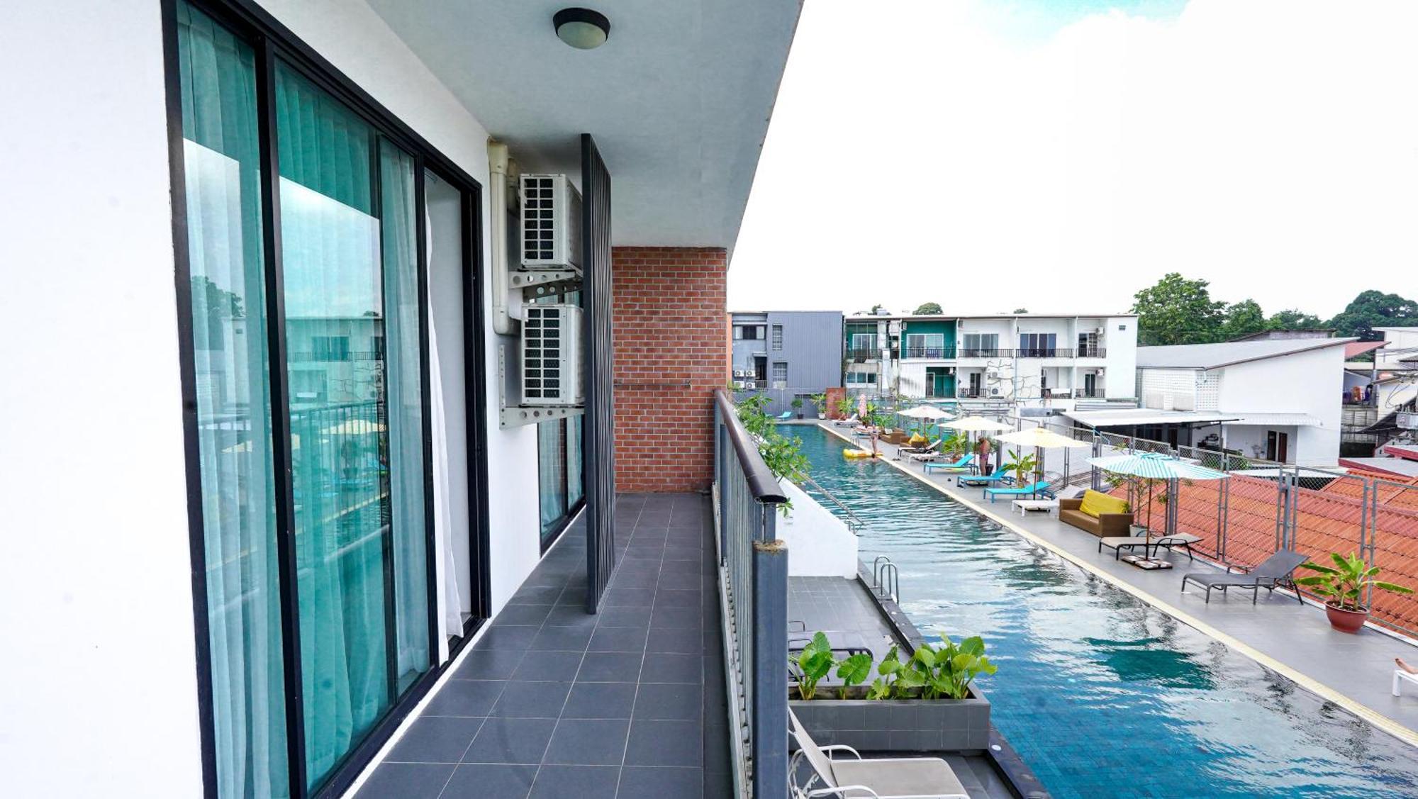 Hotel Marina House Muaythai Ta-Iad Phuket Chalong Esterno foto