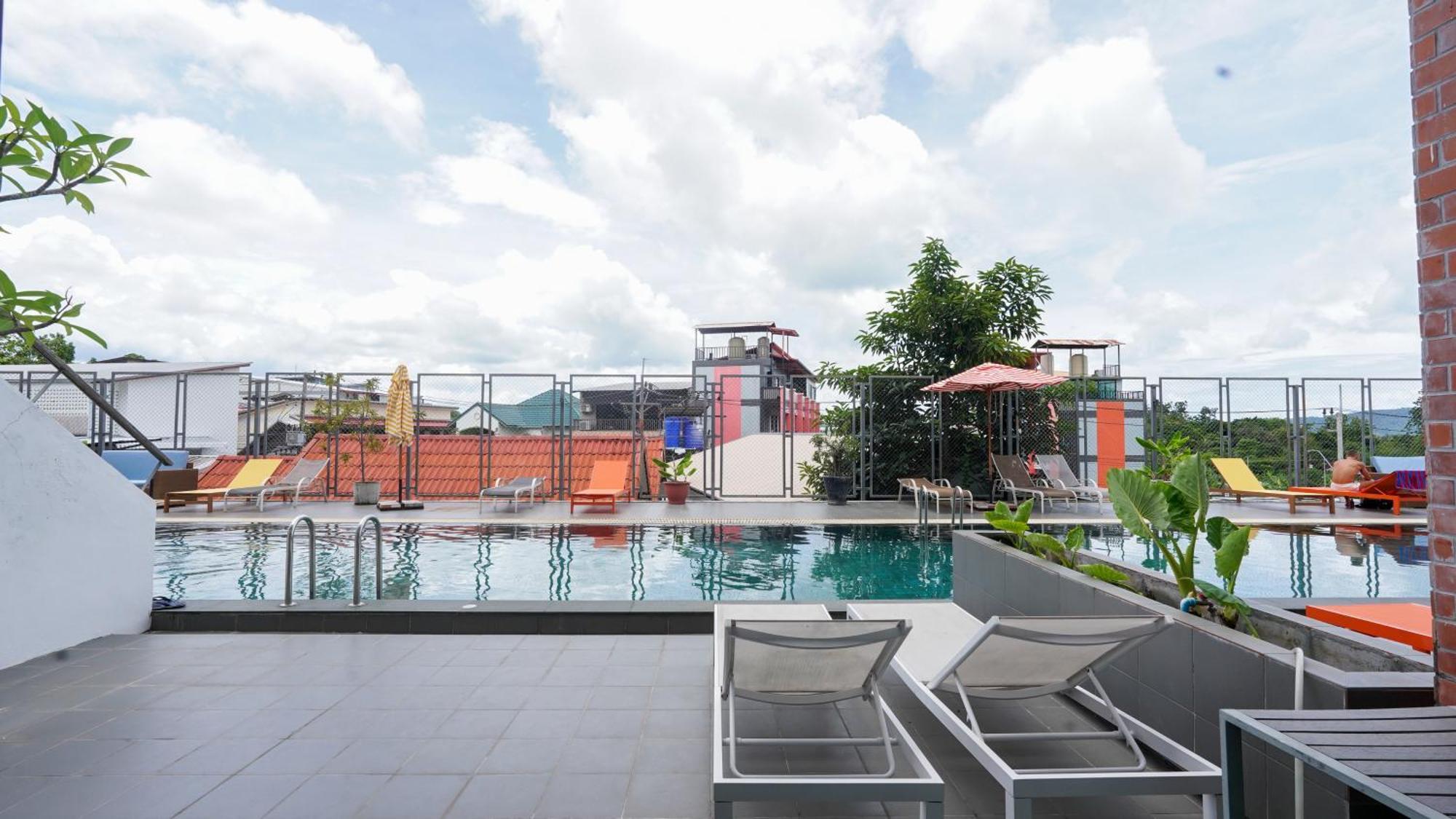 Marina House Muaythai Ta-Iad Phuket Chalong Esterno foto